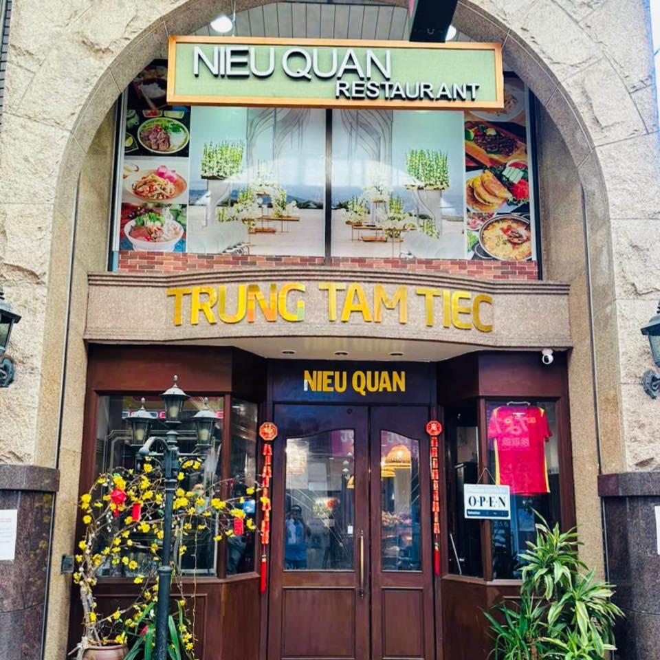 Nhà Hàng Niêu Quán Osaka – Tsurumibashi